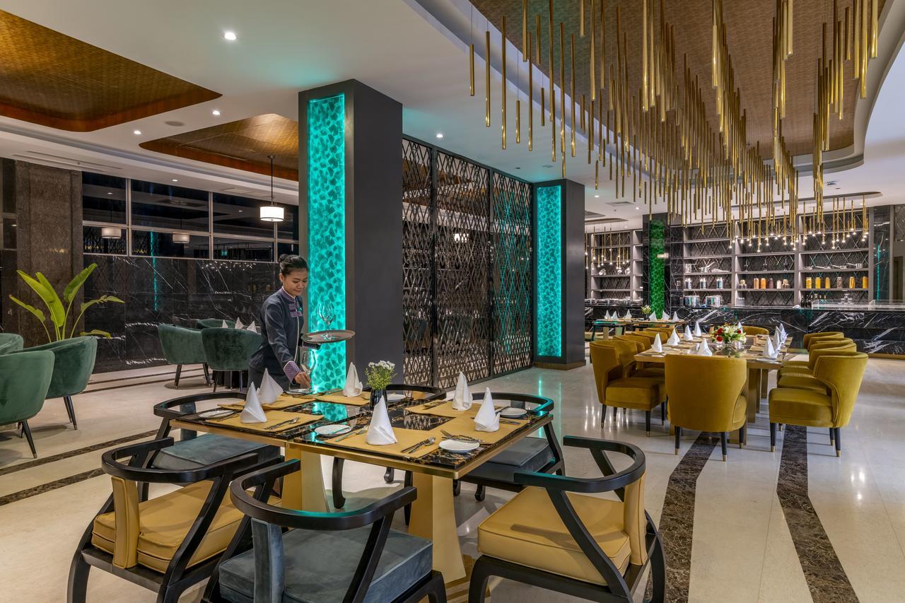 Grand Mercure Golden Empire Hotel 5*