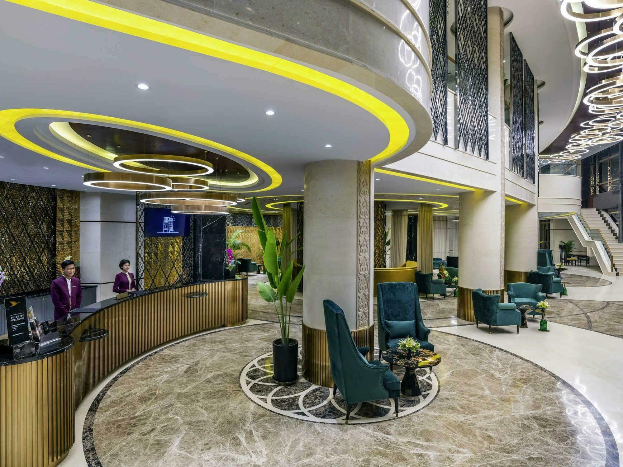 Grand Mercure Golden Empire